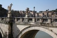 rome-bridge-statue-647362.jpg