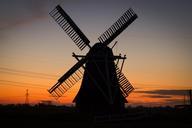 windmill-rural-twilight-netherlands-384622.jpg