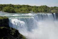 niagara-falls-waterfalls-river-553608.jpg