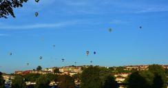 hot-air-balloons-blue-sky-bristol-911662.jpg