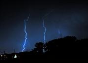 lightning-storm-stormy-thunder-503155.jpg