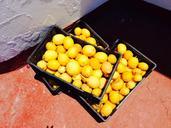 lemons-fruit-market-sour-food-372207.jpg