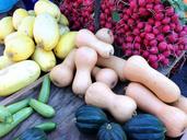 farmers-market-vegetables-squash-814921.jpg