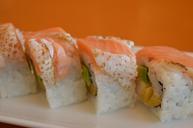 sushi-salmon-seafood-fish-japanese-919549.jpg