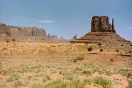 monument-valley-sandstone-buttes-586758.jpg