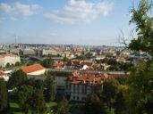 prague-castle-hill-panorama-596118.jpg