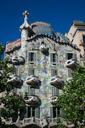 fun-spain-barcelona-architecture-964552.jpg