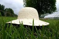 hat-straw-perspective-grass-green-217970.jpg