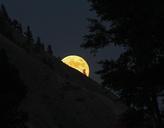 full-moon-rising-night-landscape-877914.jpg