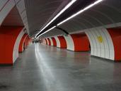 metro-station-underground-travel-562056.jpg