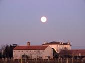 full-moon-house-borgo-sky-flare-588588.jpg