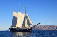 sailboat-ship-sailing-greenland-459794.jpg