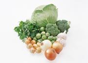 fresh-vegetables-pok-choym-leeks-onion-broccoli-and-garllic.jpg