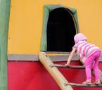 playground-child-climb-head-high-888066.jpg