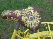 saddle-bicycle-flowers-decoration-1174318.jpg