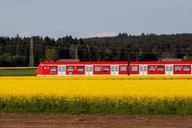 traffic-transport-s-bahn-red-train-340464.jpg