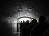 niagara-falls-tunnel-people-489803.jpg