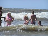 beach-children-summer-sea-girl-1503341.jpg