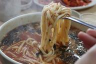 noodles-earl-big-kalguksu-cooking-209921.jpg