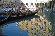 venice-gondolas-gondolier-italy-457753.jpg