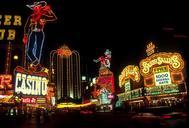 las-vegas-night-time-neon-lights-599840.jpg