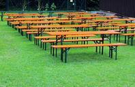 seat-beer-garden-seating-benches-373197.jpg