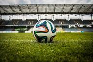 the-ball-stadion-football-the-pitch-488700.jpg