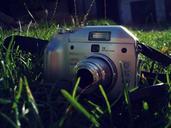 camera-grass-green-277145.jpg