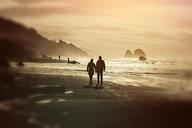 pair-couple-coast-sea-human-mood-843320.jpg