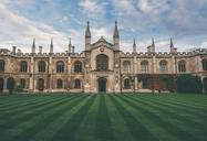 castle-lawn-great-britain-england-336498.jpg