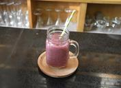 smoothie-drink-cup-table-cafe-558779.jpg