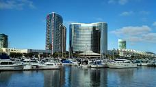 buildings-waterfront-cityscape-187607.jpg