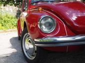 vw-beetle-auto-lights-spotlight-693581.jpg