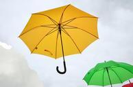 umbrella-sky-screen-colorful-fly-846185.jpg