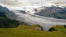 glacier-iceland-snow-landscape-667225.jpg