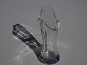 glass-broken-pointed-sharp-cut-592425.jpg