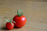 tomatoes-vegetables-red-food-892414.jpg