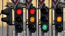 traffic-light-signal-traffic-street-876050.jpg