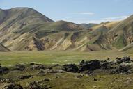 iceland-landmannalaugar-trekking-475573.jpg