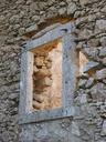 window-stone-cabo-espichel-664149.jpg