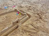 sand-beach-sandburg-sand-toys-beach-567700.jpg