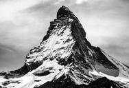 matterhorn-switzerland-mountain-918442.jpg