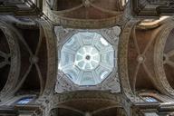 dome-vaults-building-architecture-513618.jpg