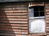 window-red-barn-antique-historic-1445073.jpg