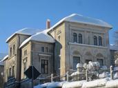 Roof-of-a-house-covered-with-snow.jpg