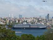 istanbul-turkey-bosphorus-shipping-889638.jpg