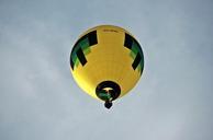 hot-air-balloon-hot-air-balloons-360569.jpg