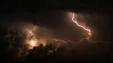 storm-light-lightning-storm-thunder-1506469.jpg