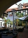 restaurant-truss-courtyard-256107.jpg