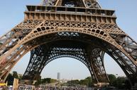 eiffel-tower-paris-france-487153.jpg